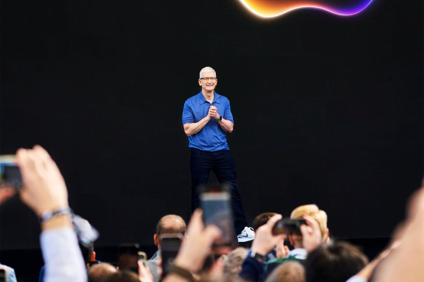 Tim Cook Committed Apple to a $60 Billion Domestic Manufacturing Bet Just Weeks Before Handing Off the CEO Job. Here's What It Means for Apple Investors.