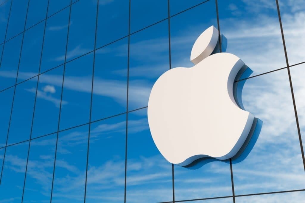 Here's How Much You'd Have if You Invested $100 in Apple Stock in 2010